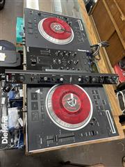 NUMARK NS7 DJ CONTROLLER